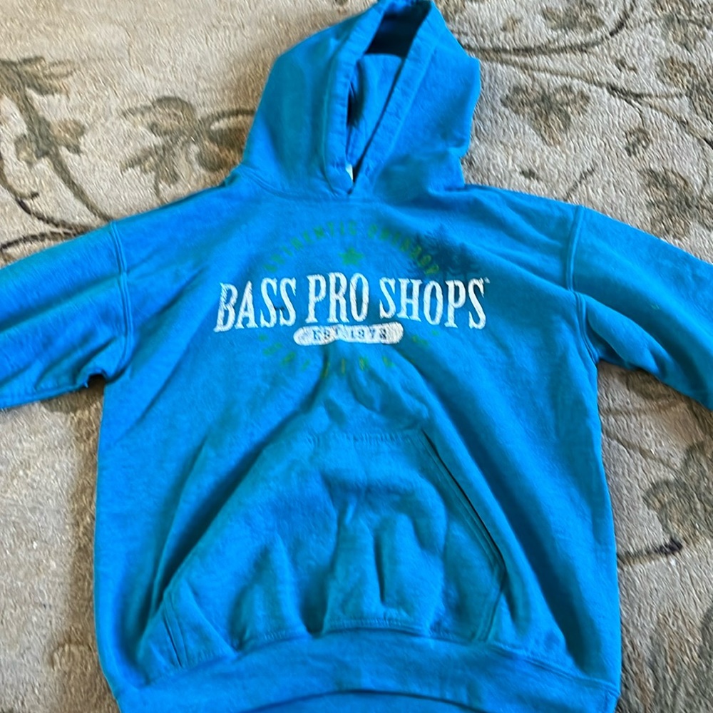 Bass pro shop hoodie